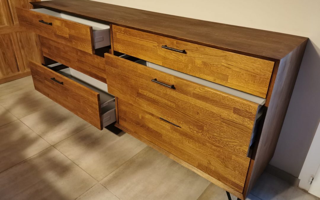Buffet et meuble en chêne massif