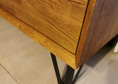 pied-meuble-bois